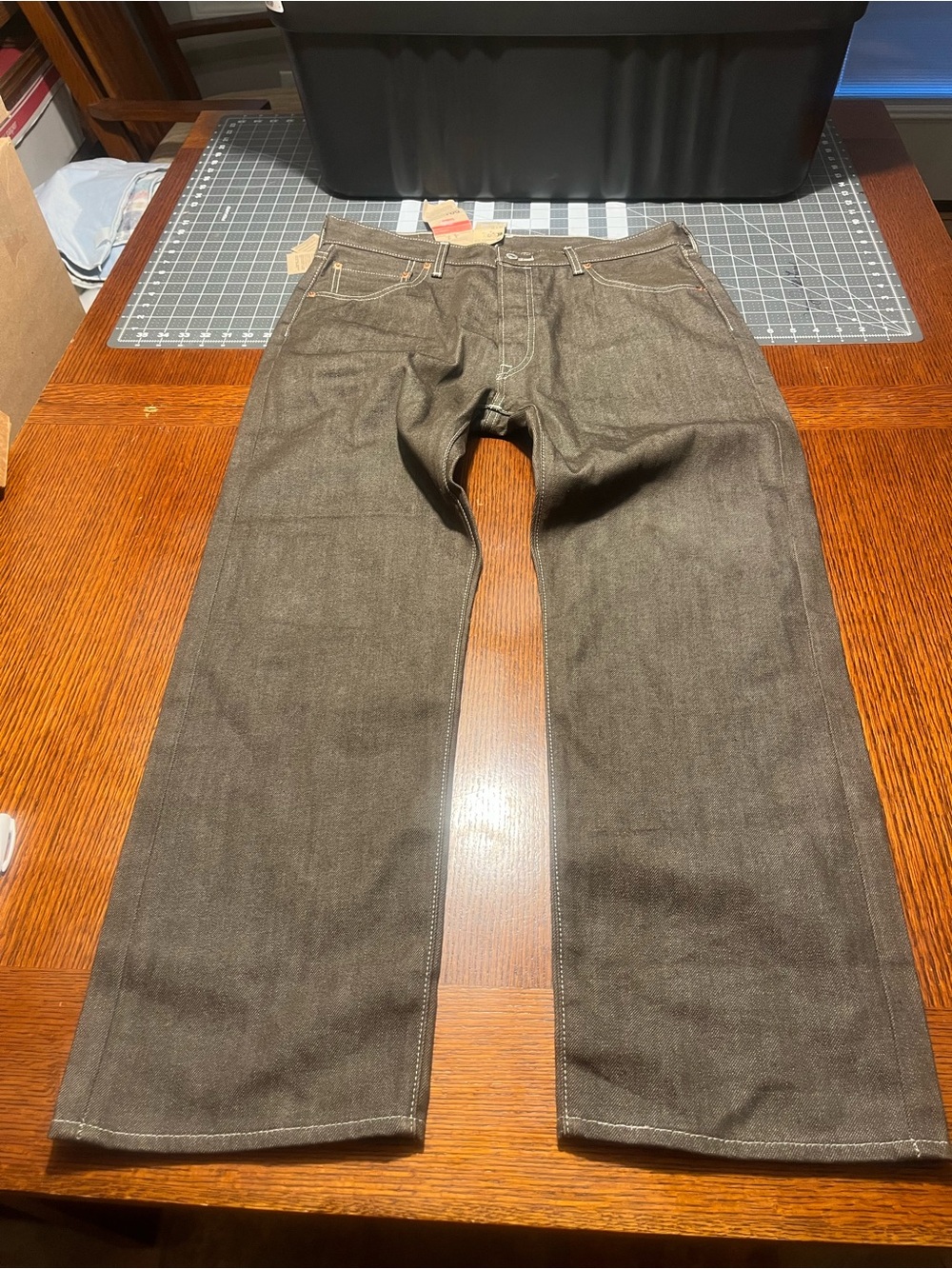 Levi’s 501 Classic Straight-Leg Jeans in Dark gray